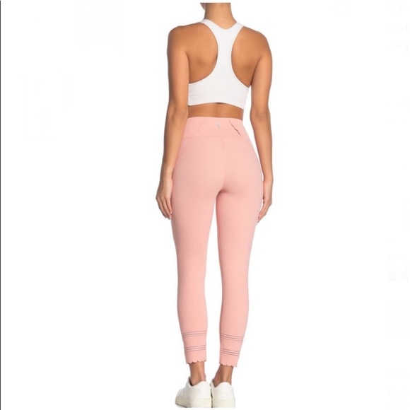 NWT Free People Leggings in Pink- Sizes XS, S & L - Picture 3 of 4